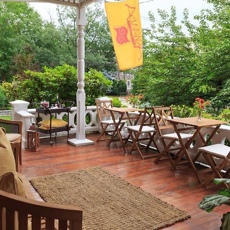 Akwaaba Philadelphia Bed and Breakfast Esterno foto