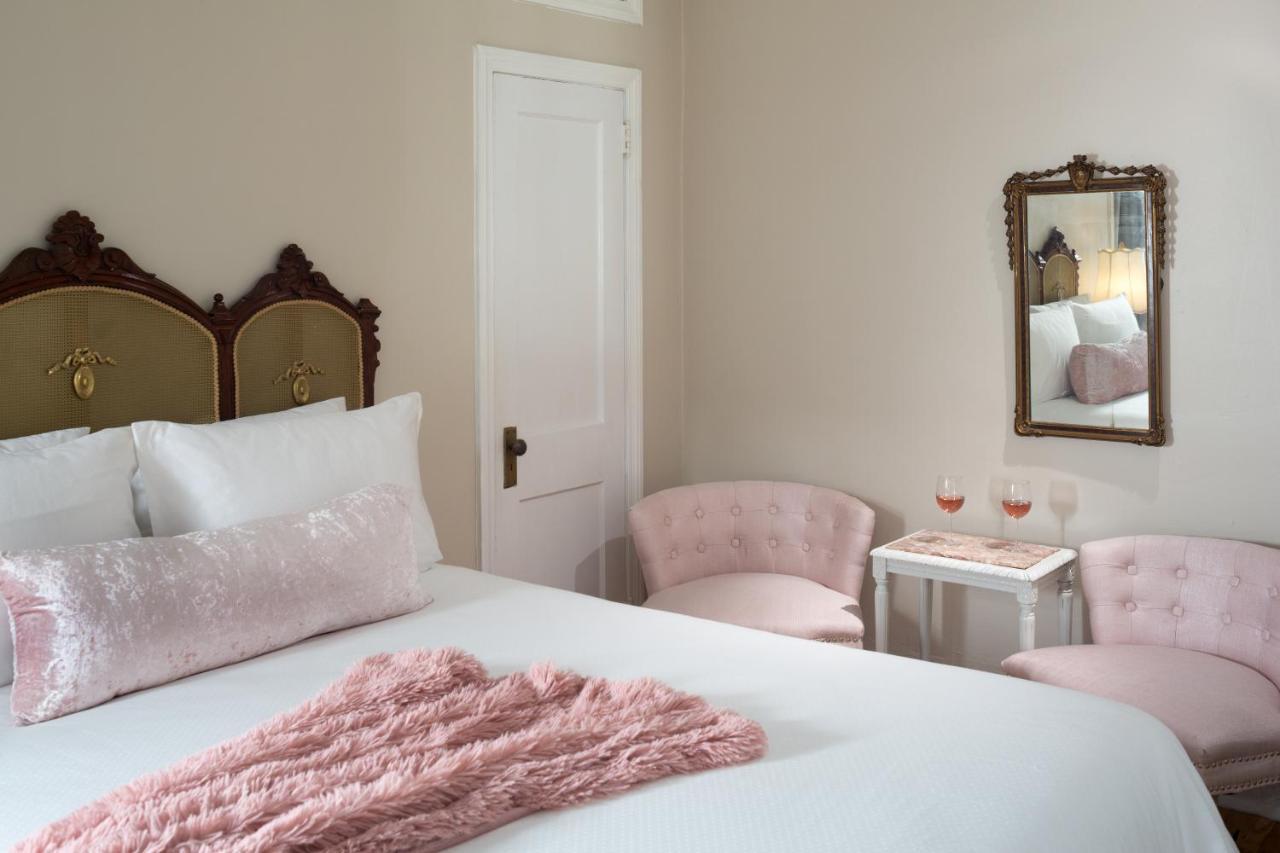 Akwaaba Philadelphia Bed and Breakfast Esterno foto